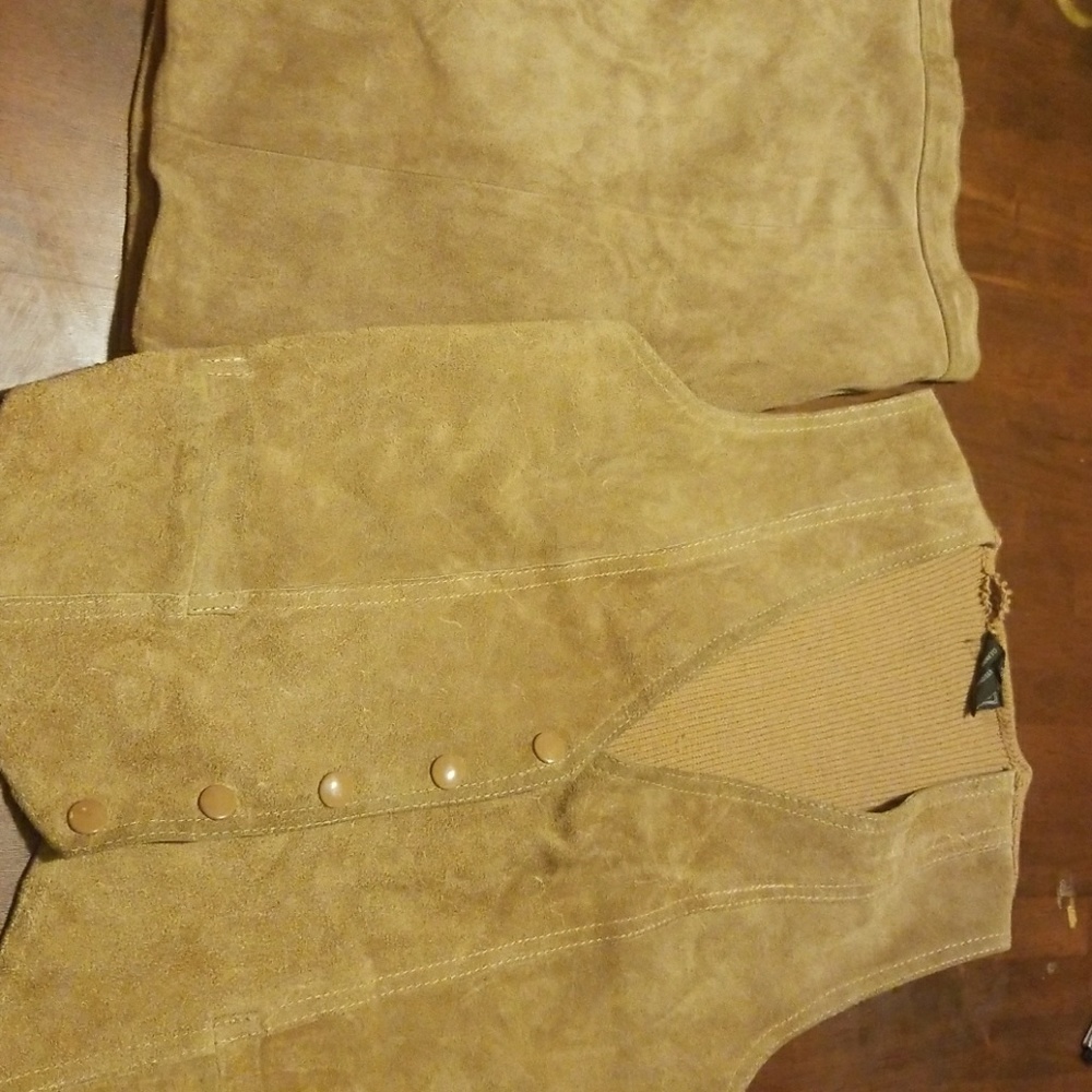 vest and skirt (set)
